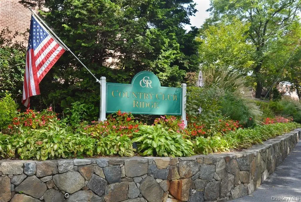 83 Rockledge Road Hartsdale NY 10530
