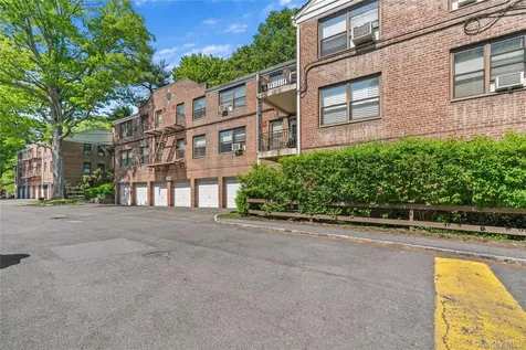 83 Rockledge Road Hartsdale NY 10530