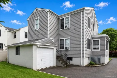 11 Summit Street Eastchester NY 10709