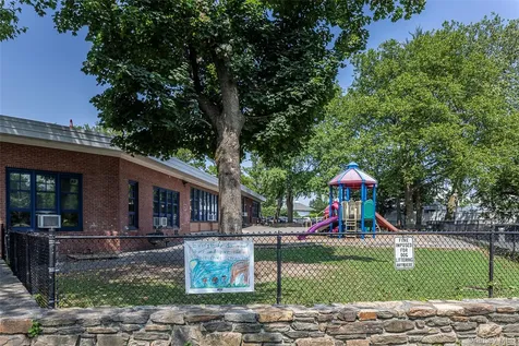 11 Summit Street Eastchester NY 10709