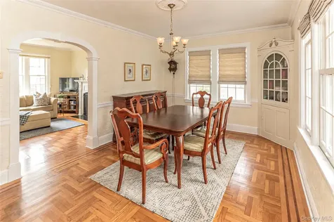 11 Summit Street Eastchester NY 10709