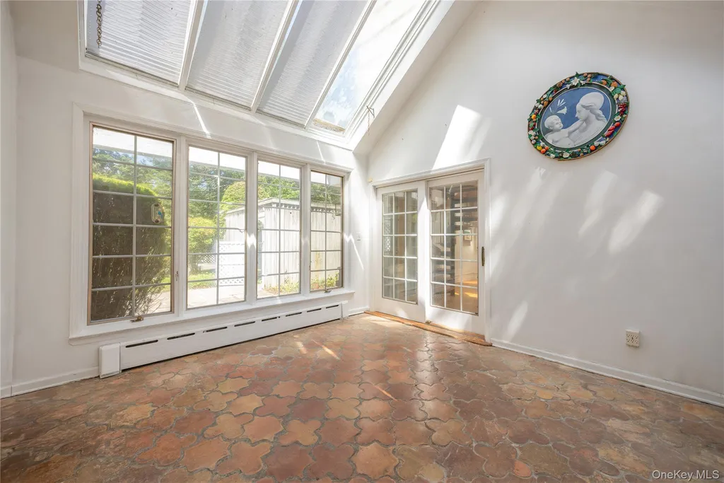 11 Wheeler Place E West Nyack NY 10994