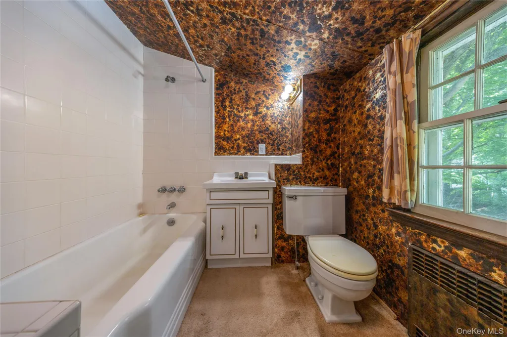 11 Wheeler Place E West Nyack NY 10994