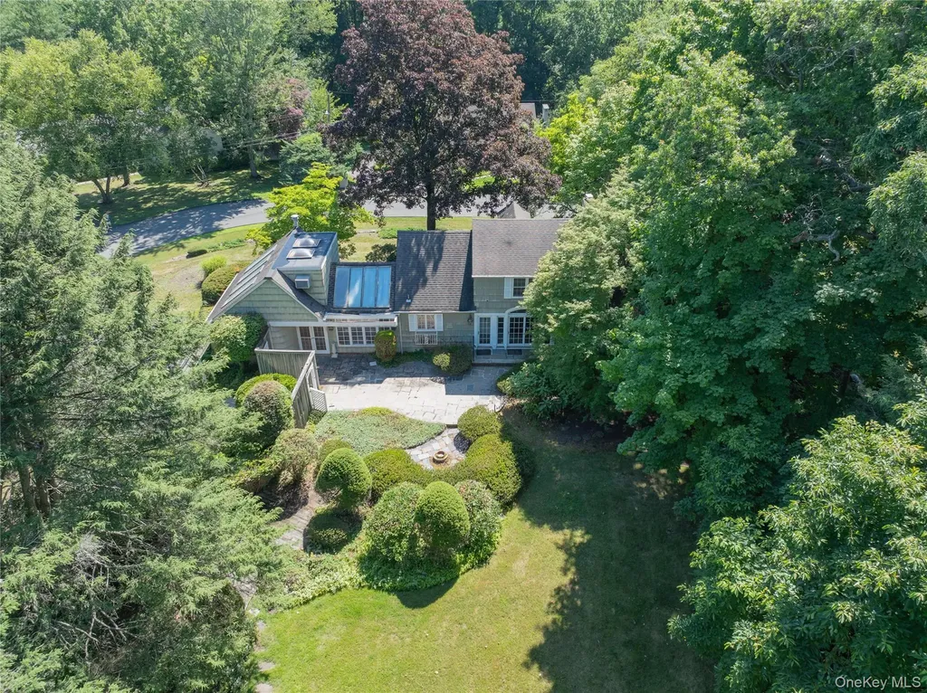 11 Wheeler Place E West Nyack NY 10994