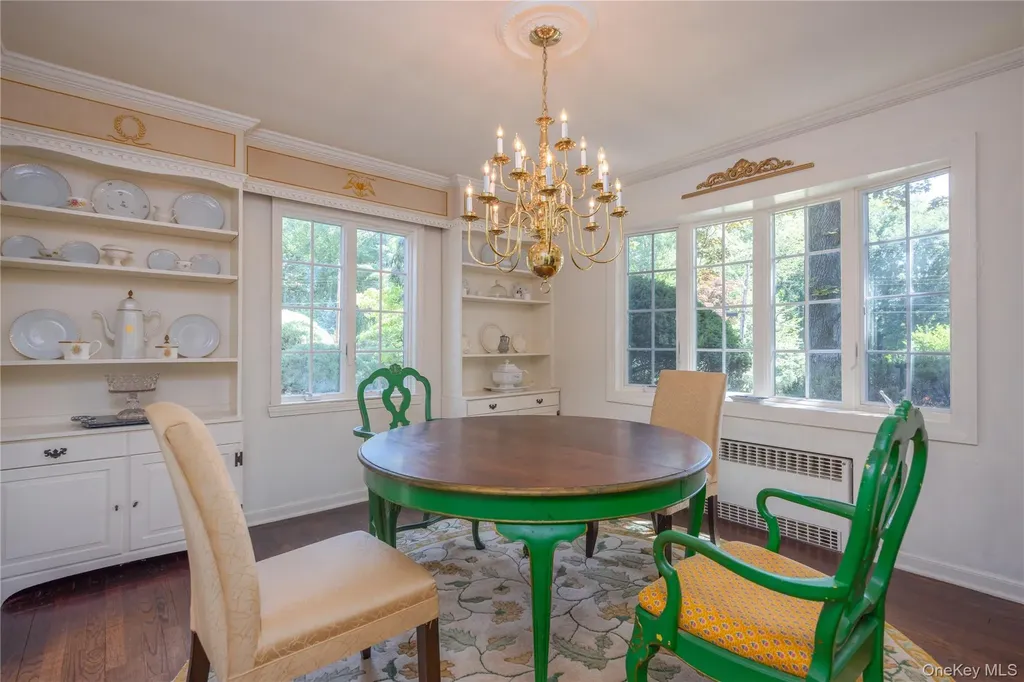 11 Wheeler Place E West Nyack NY 10994