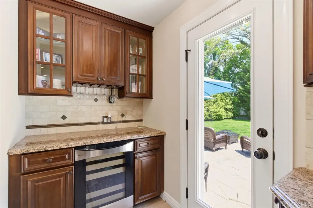 60 Tulipwood Drive Commack NY 11725