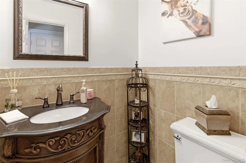60 Tulipwood Drive Commack NY 11725