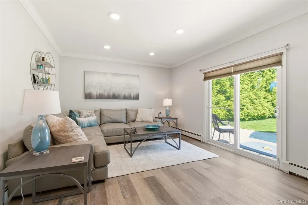 60 Tulipwood Drive Commack NY 11725