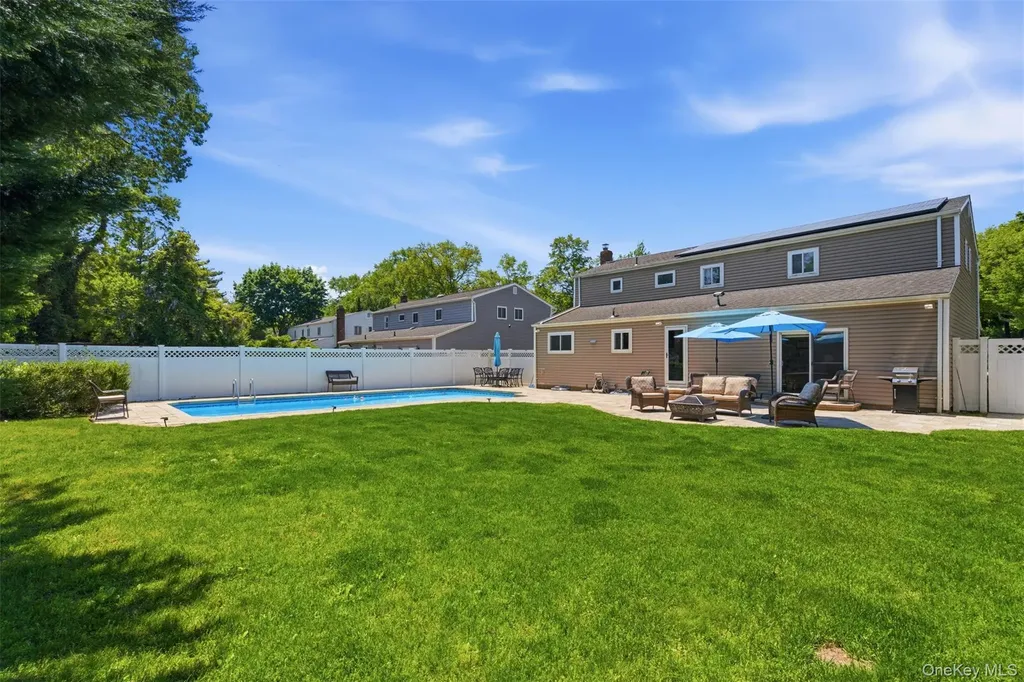 60 Tulipwood Drive Commack NY 11725