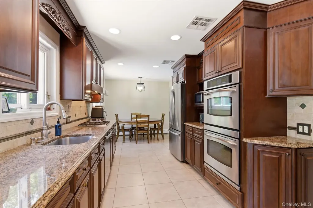 60 Tulipwood Drive Commack NY 11725