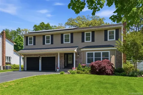 60 Tulipwood Drive Commack NY 11725
