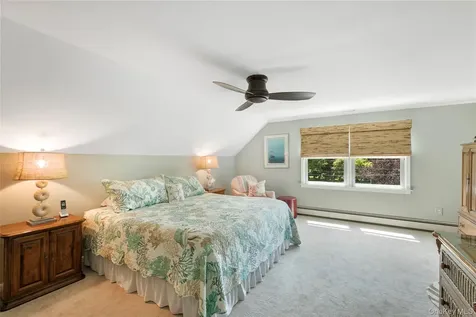 450 Maple Lane Greenport NY 11944