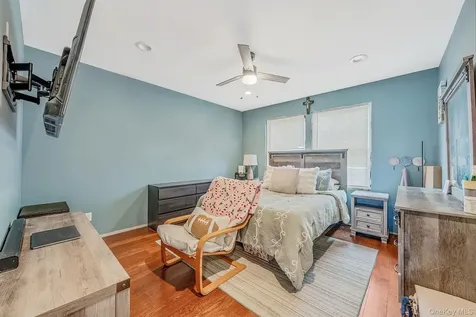 1582 Little Neck Avenue North Bellmore NY 11710
