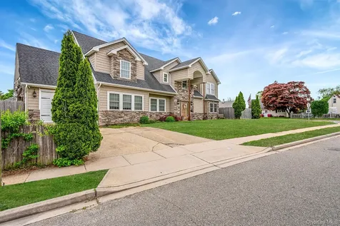 1582 Little Neck Avenue North Bellmore NY 11710