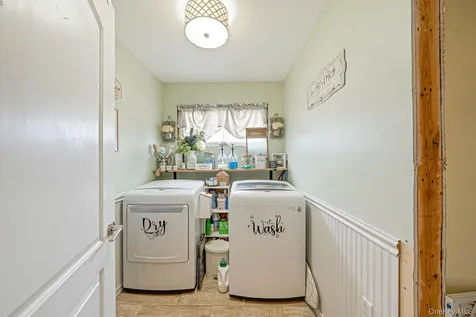 1582 Little Neck Avenue North Bellmore NY 11710