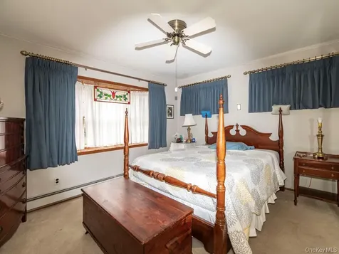 2080 Seamans Neck Road Seaford NY 11783