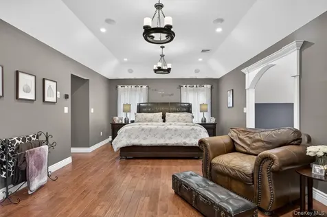 322 Rose Lane Smithtown NY 11787