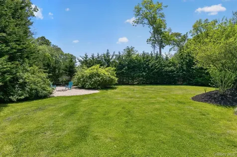 322 Rose Lane Smithtown NY 11787