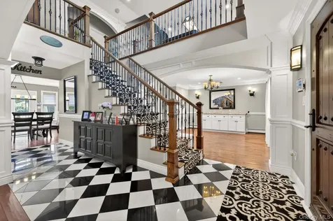 322 Rose Lane Smithtown NY 11787
