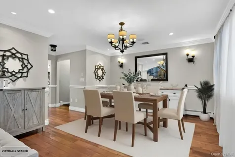 322 Rose Lane Smithtown NY 11787