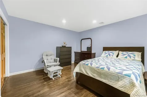 25 Jody Lane Yonkers NY 10701