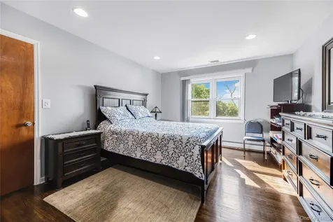 25 Jody Lane Yonkers NY 10701