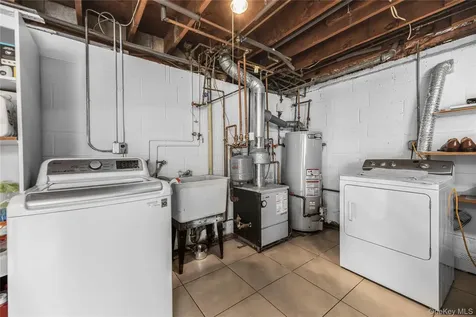 25 Jody Lane Yonkers NY 10701