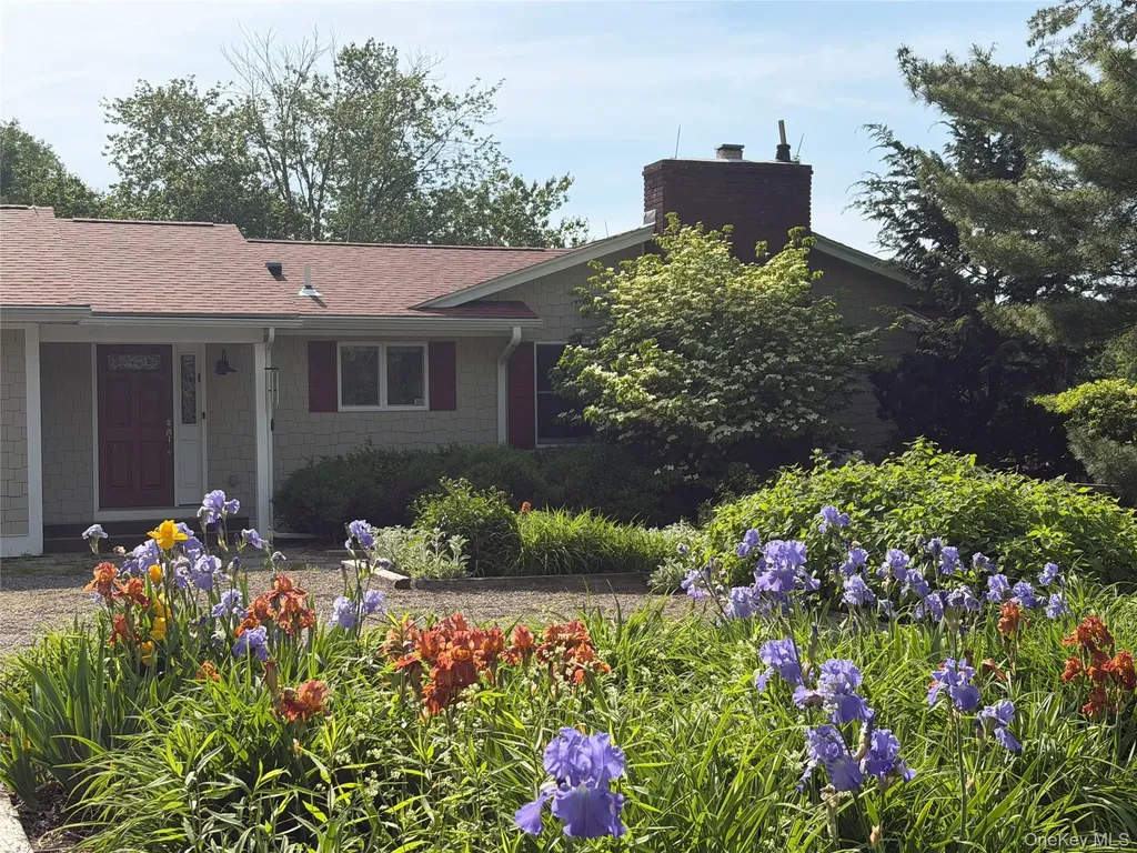 523 Breezy Hill Road Hillsdale NY 12529