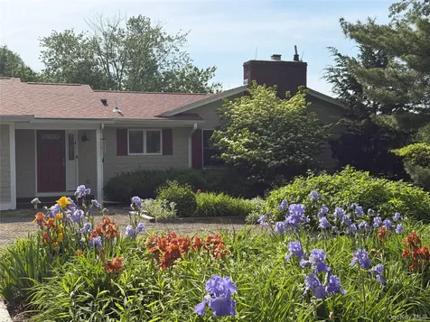 523 Breezy Hill Road Hillsdale NY 12529