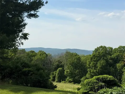 523 Breezy Hill Road Hillsdale NY 12529