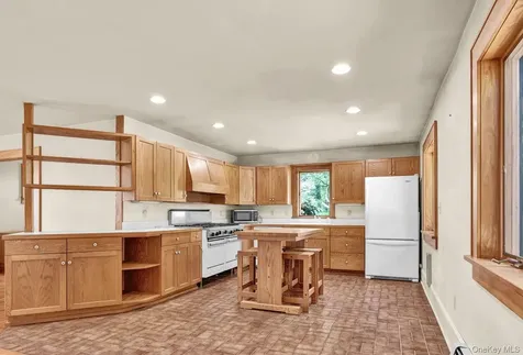 75 Stafford Road Swan Lake NY 12783
