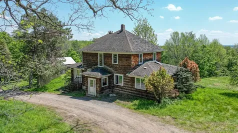 75 Stafford Road Swan Lake NY 12783