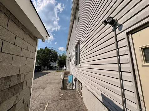 2910 Baisley Avenue Bronx NY 10461