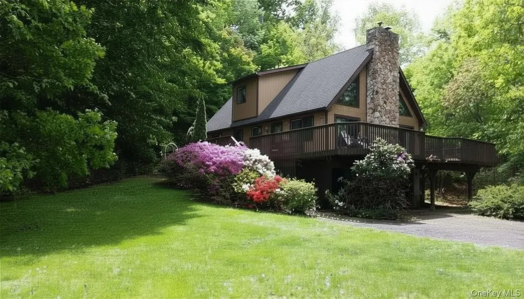5 Picardi Court Wappingers Falls NY 12590
