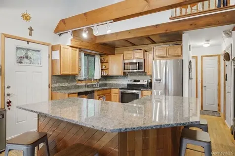 5 Picardi Court Wappingers Falls NY 12590