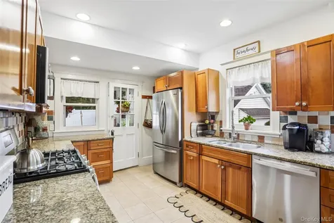 75 Chestnut Avenue Pelham NY 10803