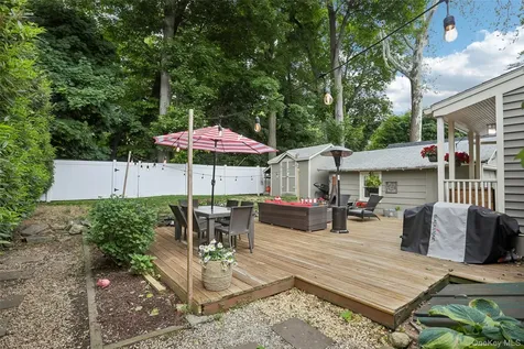 75 Chestnut Avenue Pelham NY 10803