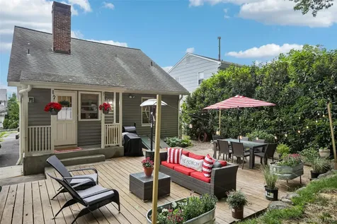 75 Chestnut Avenue Pelham NY 10803