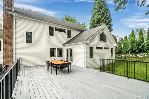 4 Parkfield Road Scarsdale NY 10583