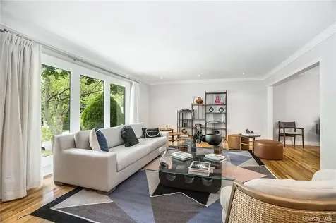 4 Parkfield Road Scarsdale NY 10583