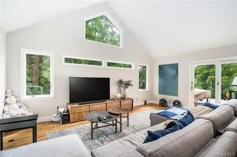 4 Parkfield Road Scarsdale NY 10583