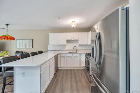 194 Gothic Circle Manorville NY 11949