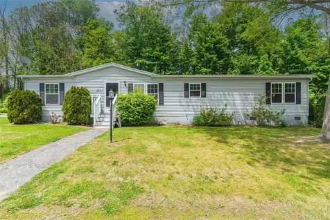209 Wood Hollow Road Hopewell Junction NY 12533