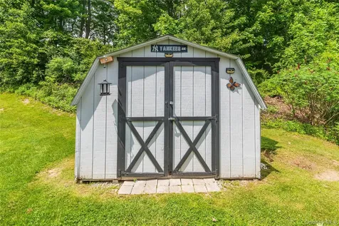 209 Wood Hollow Road Hopewell Junction NY 12533
