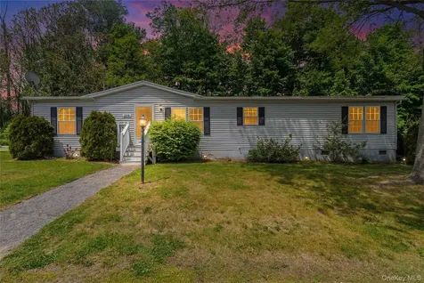 209 Wood Hollow Road Hopewell Junction NY 12533