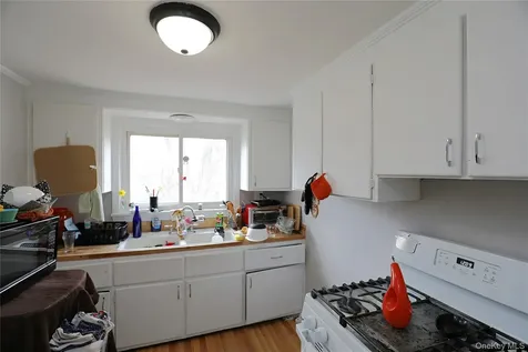 343 Washington Avenue Kingston NY 12401