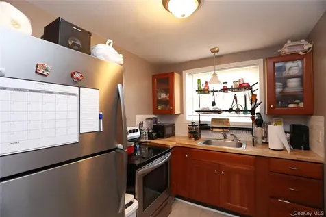 343 Washington Avenue Kingston NY 12401