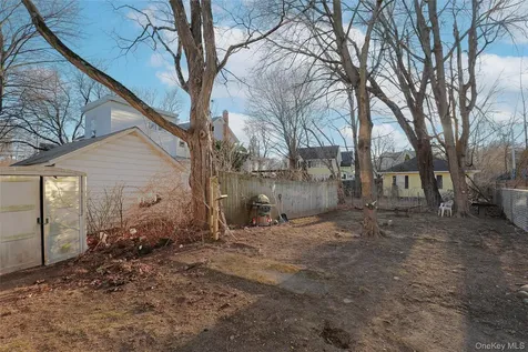 343 Washington Avenue Kingston NY 12401