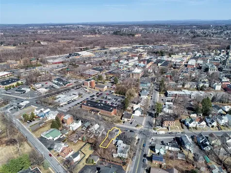 343 Washington Avenue Kingston NY 12401
