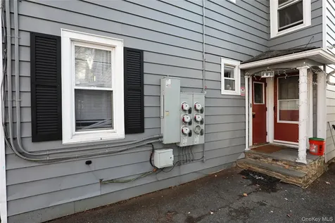 343 Washington Avenue Kingston NY 12401